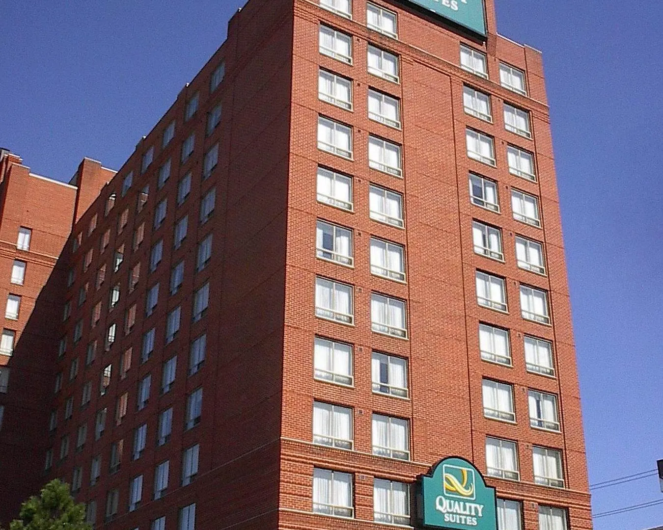 Embassy Suites By Hilton Toronto Airport Hotel