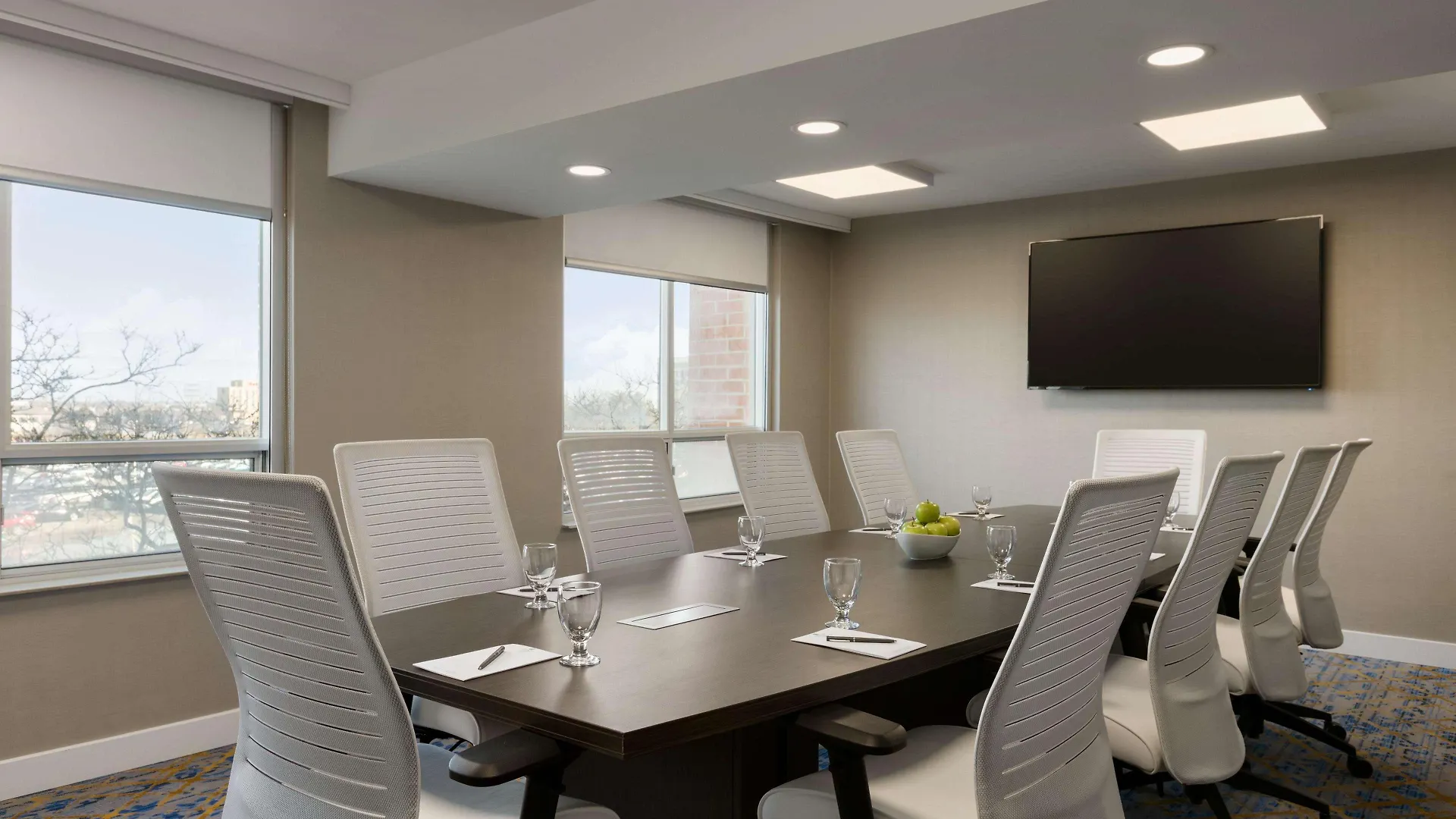 Embassy Suites By Hilton Toronto Airport