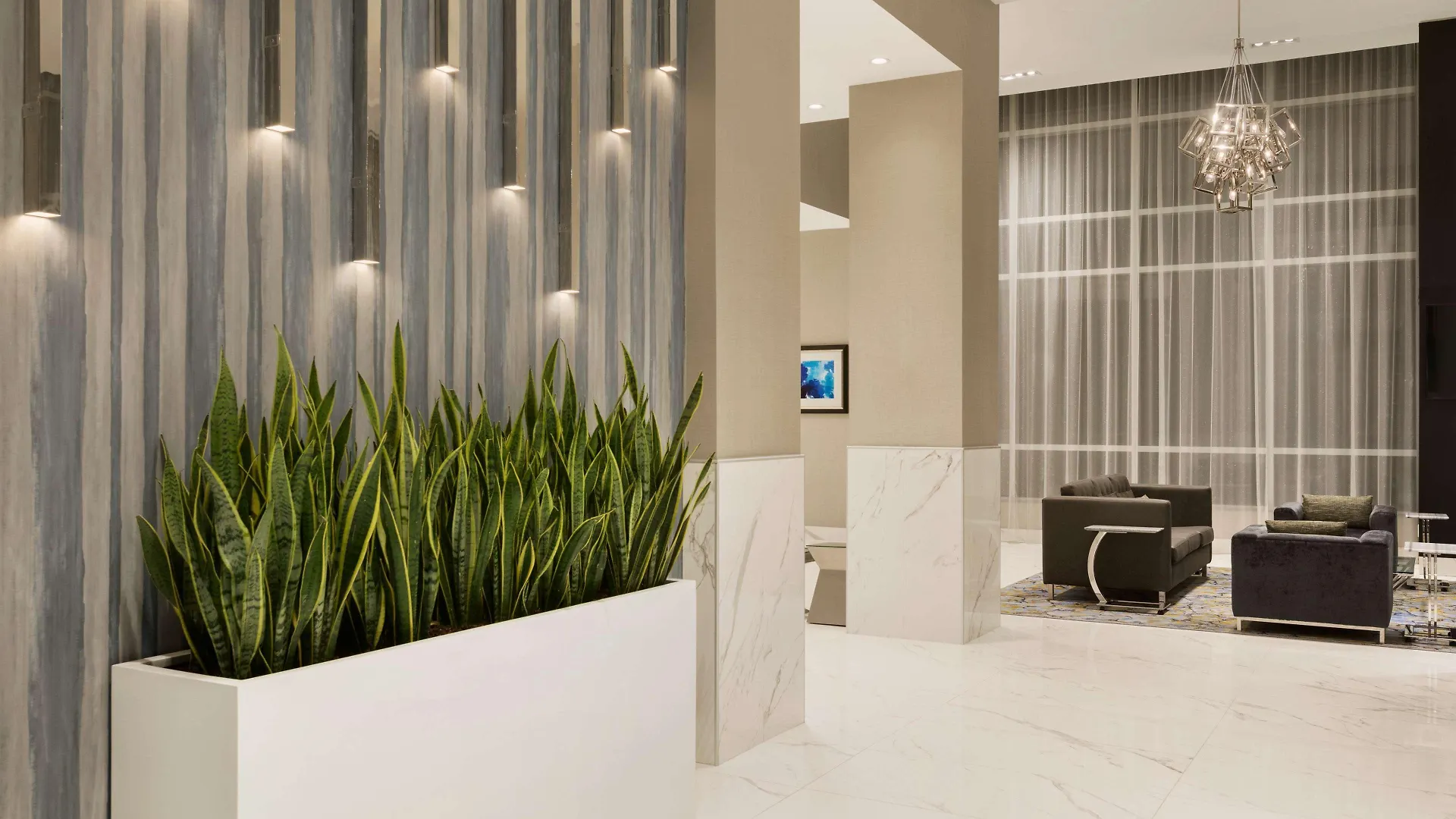 Embassy Suites By Hilton Toronto Airport Hotel