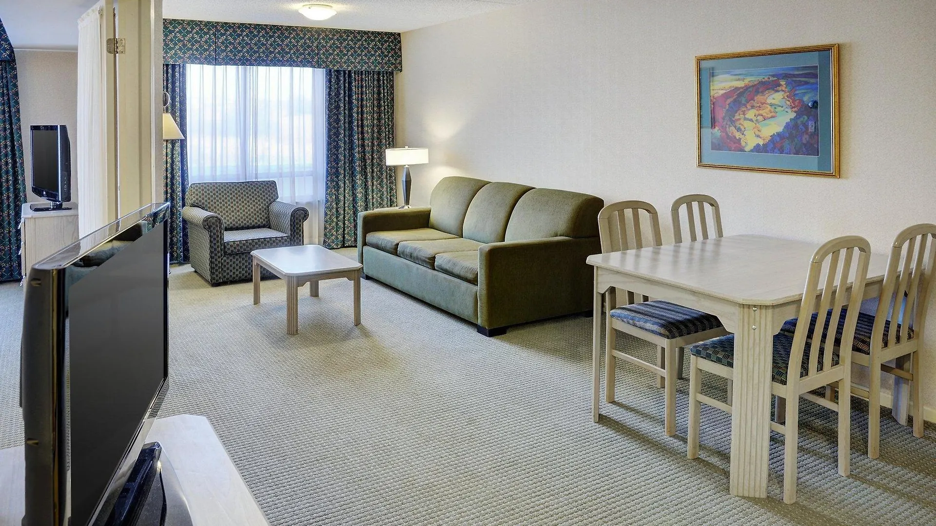 Embassy Suites By Hilton Toronto Airport